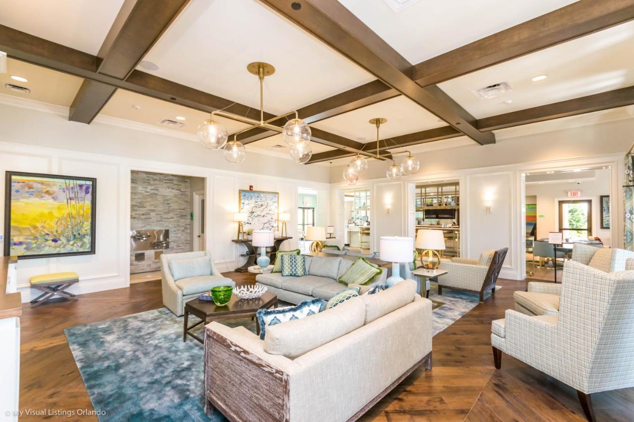 Solara Townhome, 15 Minutes From *