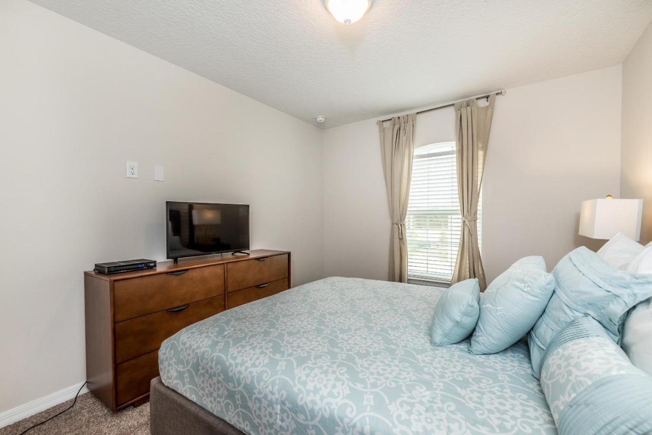 Solara Townhome, 15 Minutes From Kissimmee