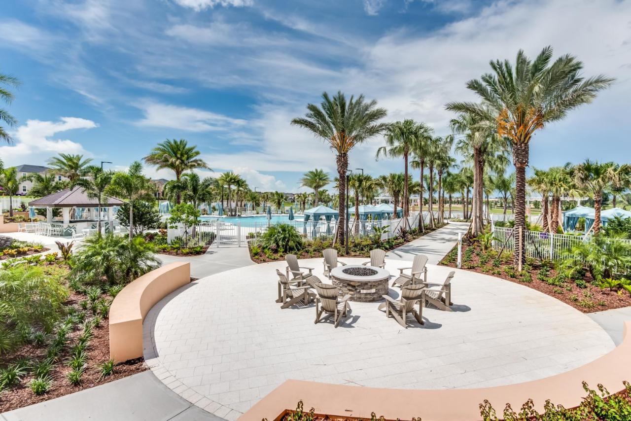Solara Townhome, 15 Minutes From