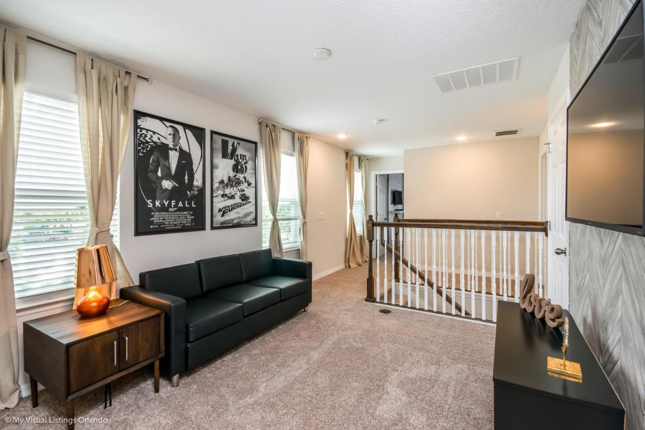 Solara Townhome, 15 Minutes From